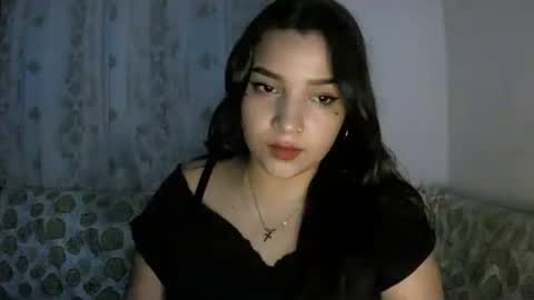 Snapshot of izzy_32 chatting on January 19, 2026, 8:07 am izzy_32 online show from January 19, 2026, 8:07 am