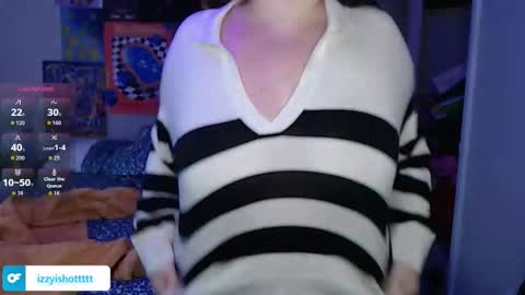 izzyishottttt online show from November 23, 2025, 7:35 pm