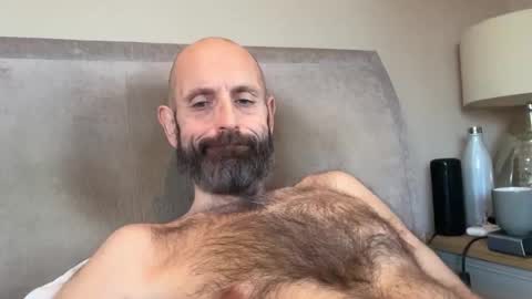 izzysboytoy1 online show from January 6, 2026, 9:13 am