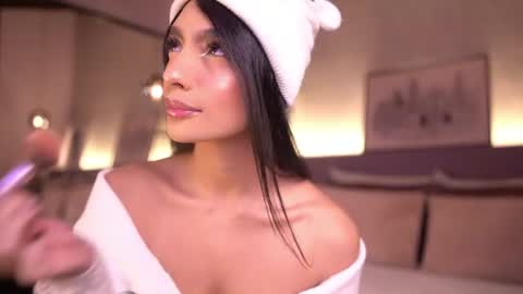 izzywild1 online show from July 13, 2026, 11:02 am
