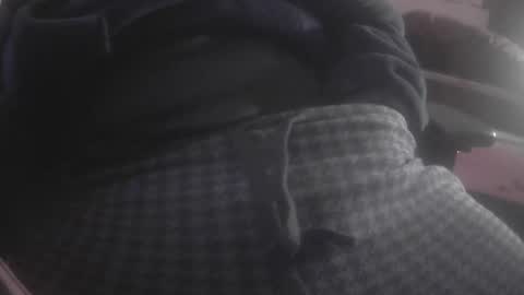 Snapshot of j0lteon_ chatting on December 14, 2025, 3:01 am Stuart online show from December 14, 2025, 3:01 am