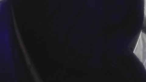 Snapshot of j0lteon_ chatting on April 6, 2026, 11:27 pm Stuart online show from April 6, 2026, 11:27 pm
