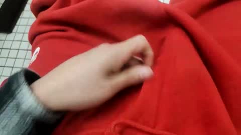 j84833399 online show from May 25, 2026, 8:09 am