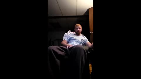 Snapshot of j995996 chatting on June 7, 2026, 9:35 am j995996 online show from June 7, 2026, 9:35 am