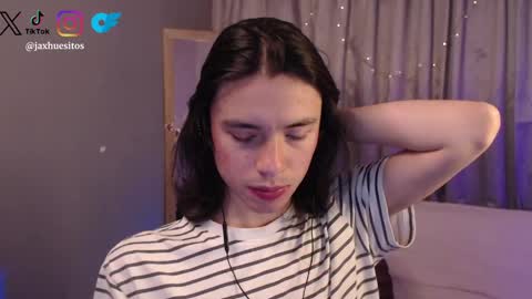 Hey im Jaxxxon check my info     online show from April 10, 2026, 1:38 pm