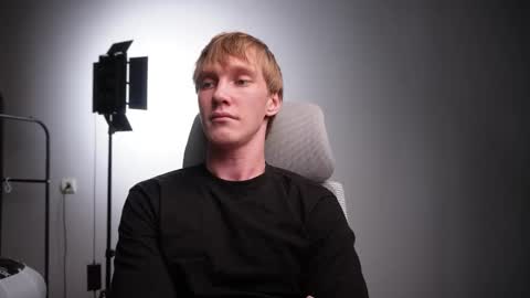 Danny online show from November 19, 2025, 7:08 am