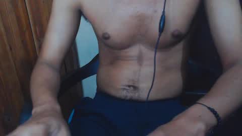 Snapshot of j_castello chatting on January 22, 2025, 6:20 pm J online show from January 22, 2025, 6:20 pm