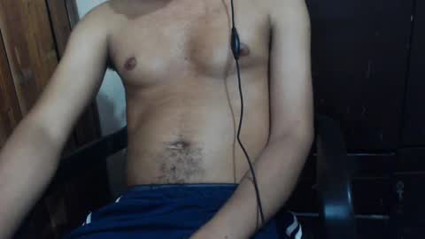 Snapshot of j_castello chatting on March 7, 2025, 1:20 am J online show from March 7, 2025, 1:20 am