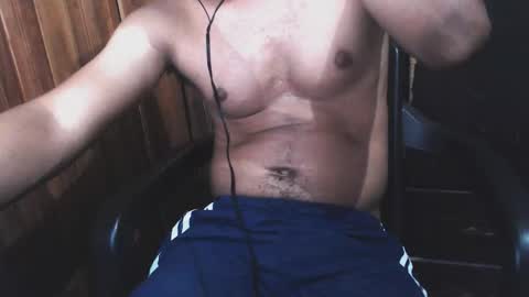 Snapshot of j_castello chatting on September 28, 2025, 10:37 pm J online show from September 28, 2025, 10:37 pm