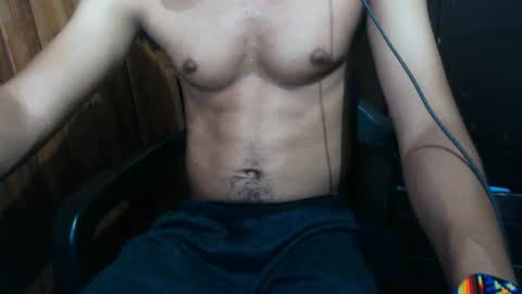 Snapshot of j_castello chatting on November 23, 2025, 1:11 pm J online show from November 23, 2025, 1:11 pm