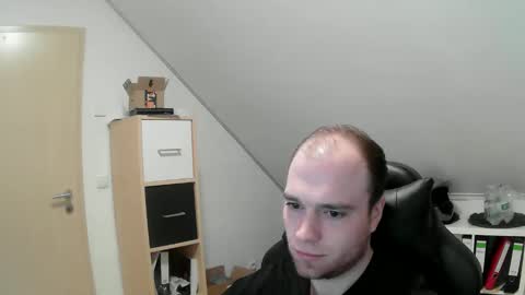 here4y online show from January 7, 2026, 11:23 am