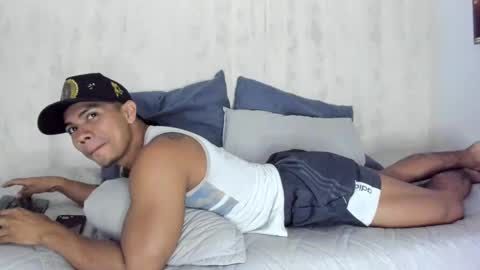 i am juan musiry independent model  online show from February 11, 2025, 8:26 am