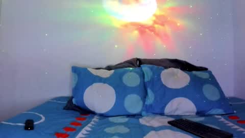 i am juan musiry independent model  online show from November 3, 2025, 2:02 am