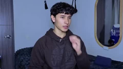 Snapshot of j_u_p_i_t_e_r chatting on September 23, 2025, 10:57 pm Noah online show from September 23, 2025, 10:57 pm