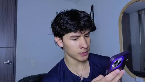 Snapshot of j_u_p_i_t_e_r chatting on October 1, 2025, 1:39 pm Noah online show from October 1, 2025, 1:39 pm