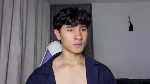 Snapshot of j_u_p_i_t_e_r chatting on October 20, 2025, 4:40 pm Noah online show from October 20, 2025, 4:40 pm