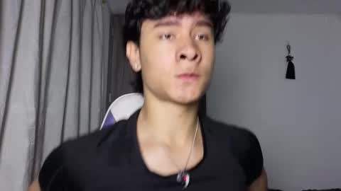 Snapshot of j_u_p_i_t_e_r chatting on November 25, 2025, 12:16 pm Noah online show from November 25, 2025, 12:16 pm