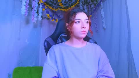 Snapshot of jaadee18 chatting on December 10, 2024, 1:22 am jade 18 online show from December 10, 2024, 1:22 am