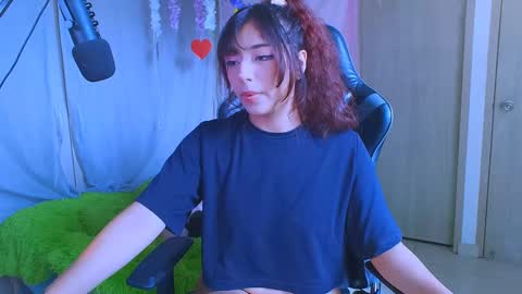 Snapshot of jaadee18 chatting on March 2, 2025, 9:01 pm jade 18 online show from March 2, 2025, 9:01 pm