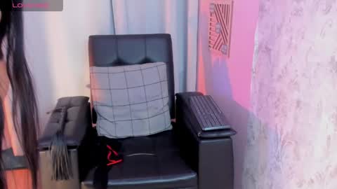Snapshot of jaadewest_ chatting on May 28, 2026, 11:18 am Jade West online show from May 28, 2026, 11:18 am
