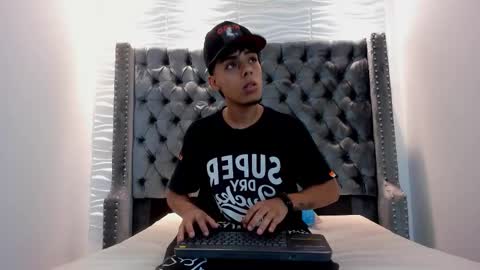 Jacoock online show from October 29, 2025, 4:15 am