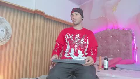 jack__baby_ online show from December 15, 2025, 3:00 am