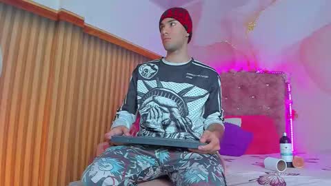 jack__baby_ online show from December 18, 2025, 3:01 am