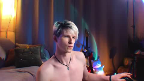 Snapshot of jack_frozt chatting on February 10, 2026, 8:57 pm brestonsweet online show from February 10, 2026, 8:57 pm