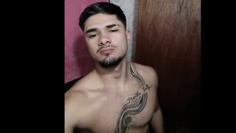 Snapshot of jack_hills2 chatting on December 17, 2025, 1:17 pm online show from December 17, 2025, 1:17 pm