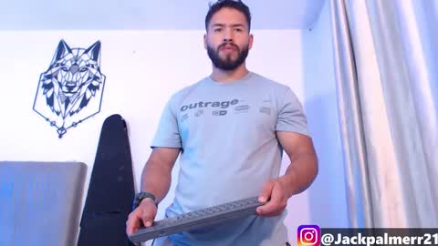 Snapshot of jack_master_muscle chatting on November 12, 2025, 2:56 am jack and leah online show from November 12, 2025, 2:56 am