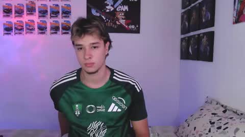 J online show from December 17, 2025, 8:48 pm