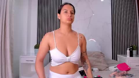 Snapshot of jackandrosse_ chatting on July 8, 2026, 11:37 am Jack Rosse online show from July 8, 2026, 11:37 am