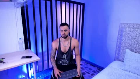 Snapshot of jackblanco_ chatting on January 18, 2025, 2:36 am Jack White online show from January 18, 2025, 2:36 am