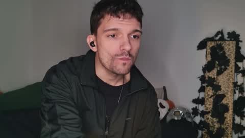 Jack  online show from October 10, 2025, 2:32 am