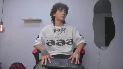 Jackes Taylor online show from October 6, 2025, 6:22 am