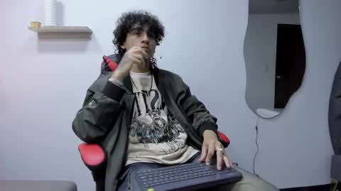 Jackes Taylor online show from October 20, 2025, 5:08 am