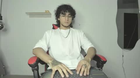 Jackes Taylor online show from November 10, 2025, 5:17 am