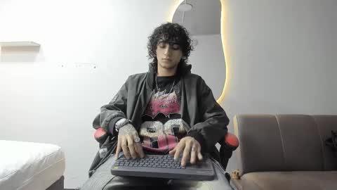 Jackes Taylor online show from February 22, 2026, 6:13 am