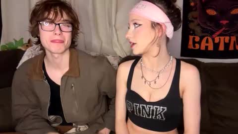 sophi scott online show from December 21, 2025, 10:22 am