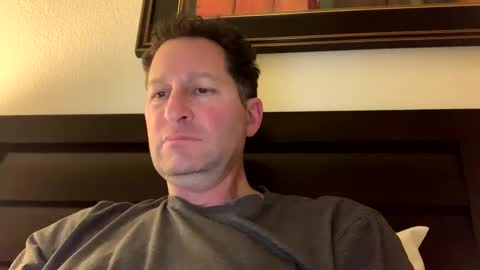 Snapshot of jackklugman chatting on January 19, 2025, 5:58 am JKs Room online show from January 19, 2025, 5:58 am