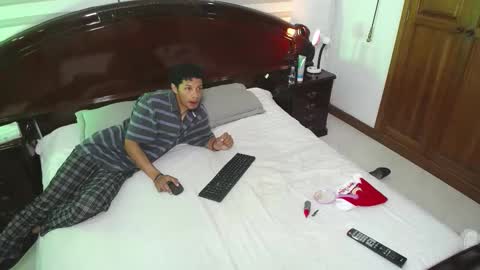 Snapshot of jacko_monnerr chatting on December 14, 2025, 11:20 pm jacko_monnerr online show from December 14, 2025, 11:20 pm