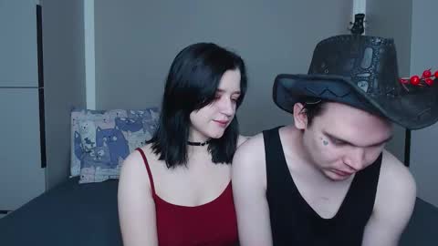 Snapshot of jackoffjillss chatting on October 4, 2025, 6:17 pm JackOffJillss online show from October 4, 2025, 6:17 pm