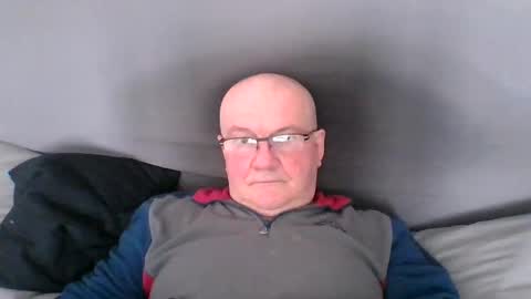 Adam online show from February 9, 2025, 12:19 pm