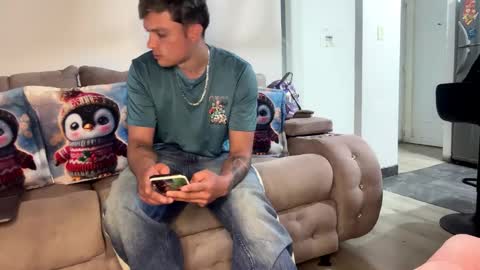 jacks_parrows online show from January 14, 2026, 6:41 am