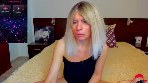 Snapshot of jacksallyevans chatting on March 3, 2025, 5:09 am sallyevans online show from March 3, 2025, 5:09 am