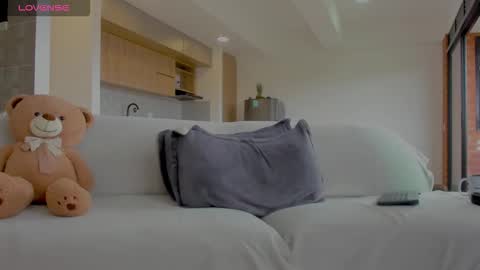 Snapshot of jackson_wayne__ chatting on October 15, 2025, 2:17 pm Jackson Wayne online show from October 15, 2025, 2:17 pm