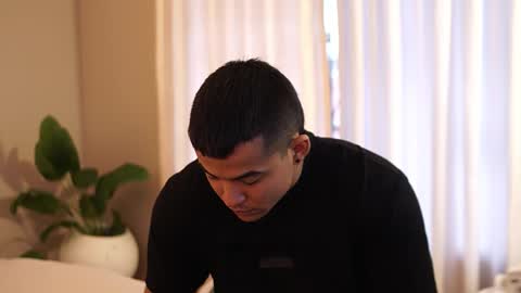 Jackson Bell online show from November 14, 2025, 5:11 pm