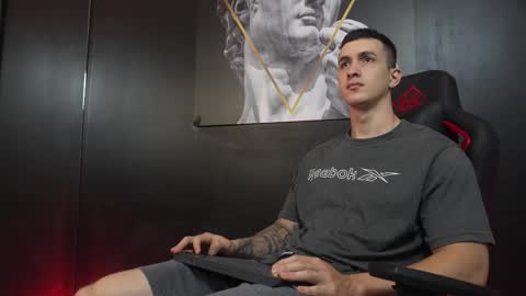 Jackson Olsen online show from November 27, 2025, 8:33 pm