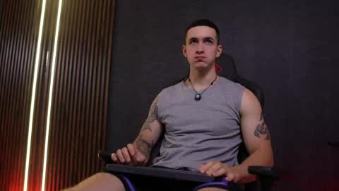 Snapshot of jacksonolsenn chatting on April 24, 2026, 8:44 pm Jackson Olsen online show from April 24, 2026, 8:44 pm