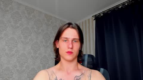 Nikolay online show from February 22, 2025, 10:20 pm